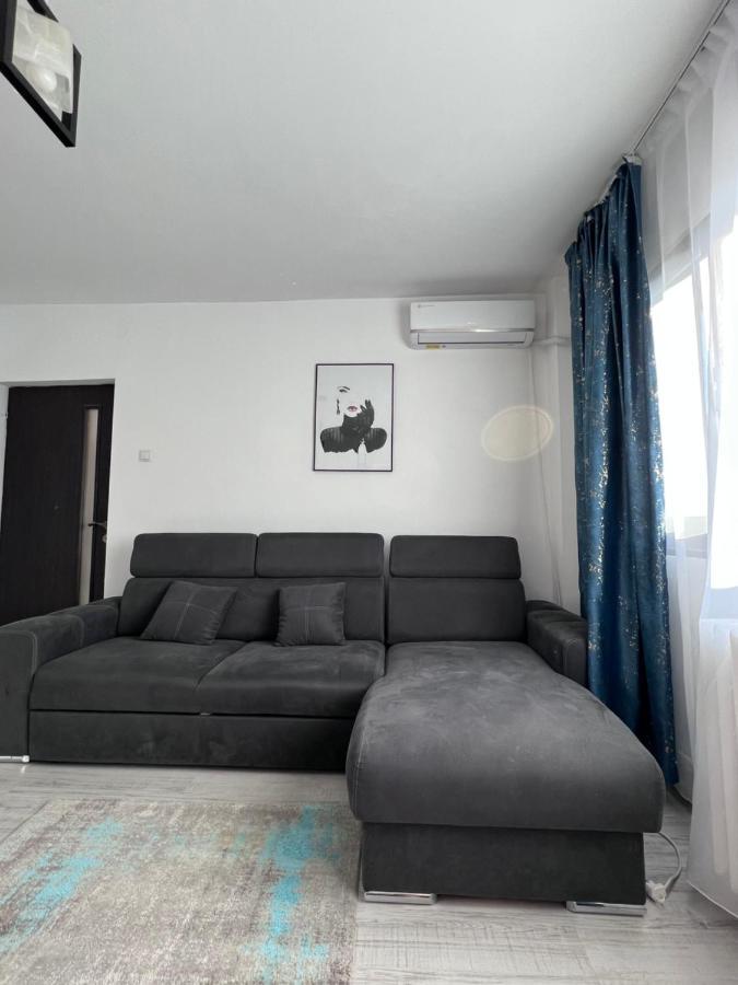 3 Rooms Apartment Palace View Iasi Exterior foto